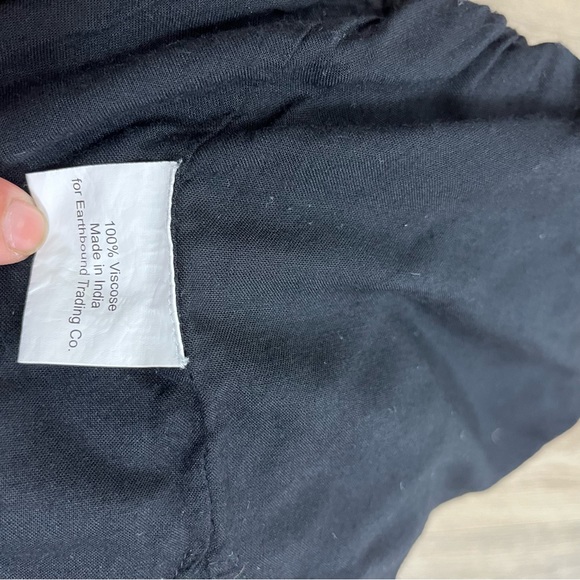 Earthbound Trading Black Viscose boho chic shorts - Picture 8 of 8